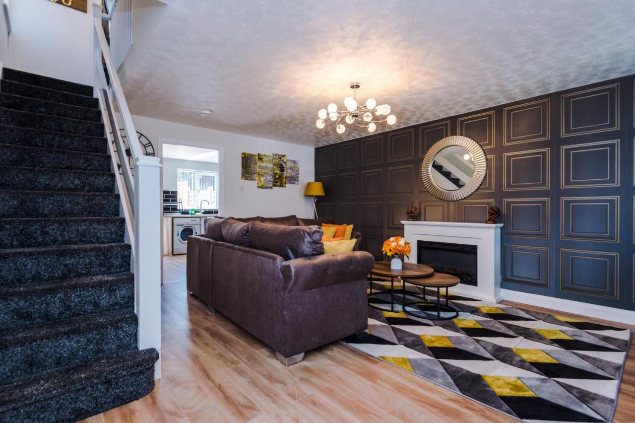 Stylish 4 Bedroom Home Close To Manchester City Centre Exterior foto