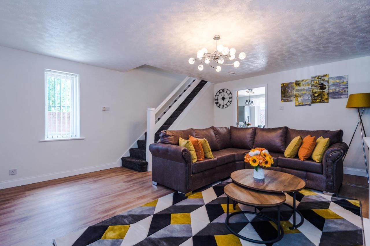 Stylish 4 Bedroom Home Close To Manchester City Centre Exterior foto